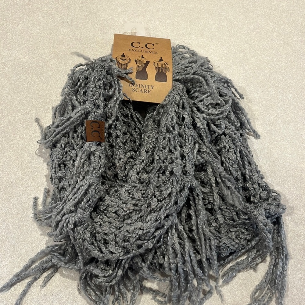 Infinity scarf